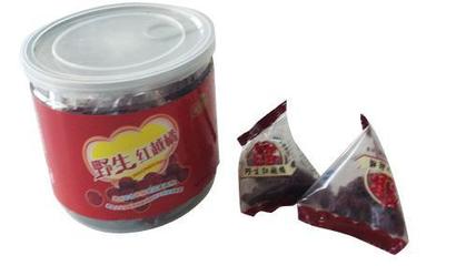 紅越橘脯 精品果脯中的紅寶石，色澤透明肉質豐富的健康美味